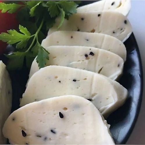 Siverek Yöresel Yaprak Çörek Otlu Peynir 500 GR