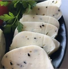 Siverek Yöresel Yaprak Çörek Otlu Peynir 500 GR