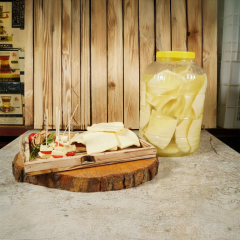 Siverek Yöresel Yaprak Peynir 4.5 KG (Teneke)