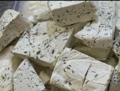 Van Otlu Peynir 1 KG